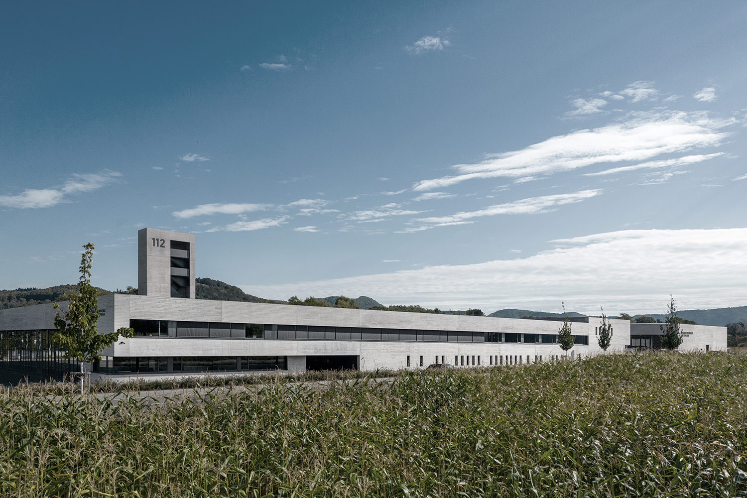 IZB Seminar, Neubau Feuerwehr und Bauhof Metzingen, Fahrzeughalle, Ansicht Süd