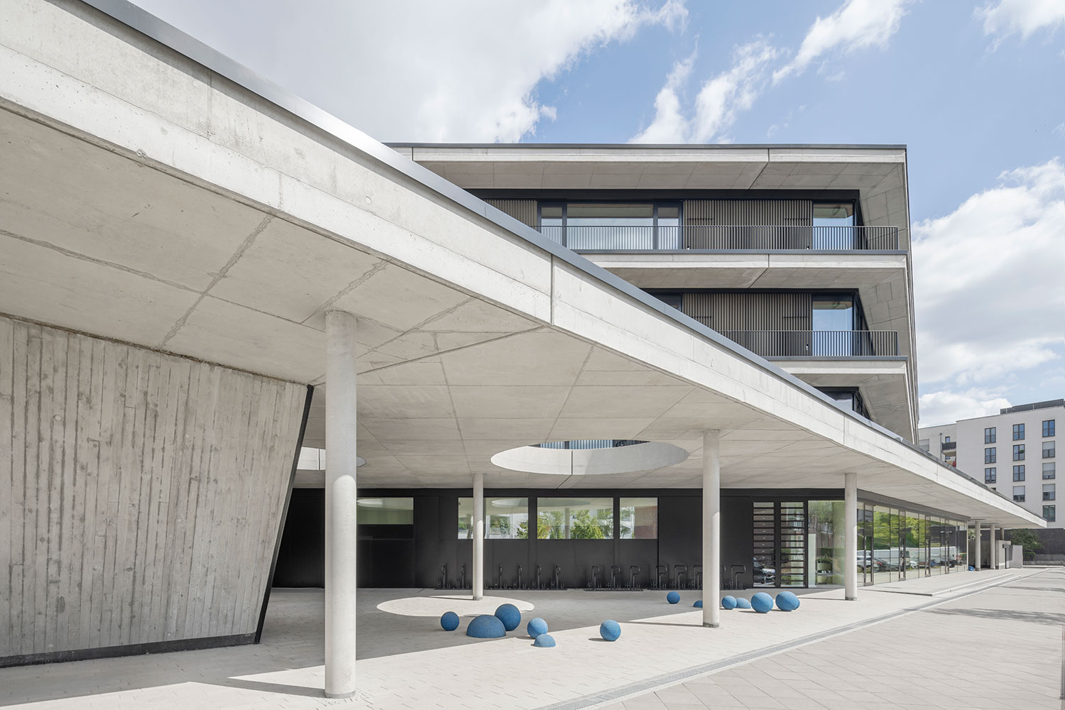 Neubau Emma-Kann-Grundschule in Frankfurt am Main, Ansicht West | dasch zürn + partner | dasch zürn + partner Neubau Emma-Kann-Grundschule in Frankfurt am Main, Ansicht West